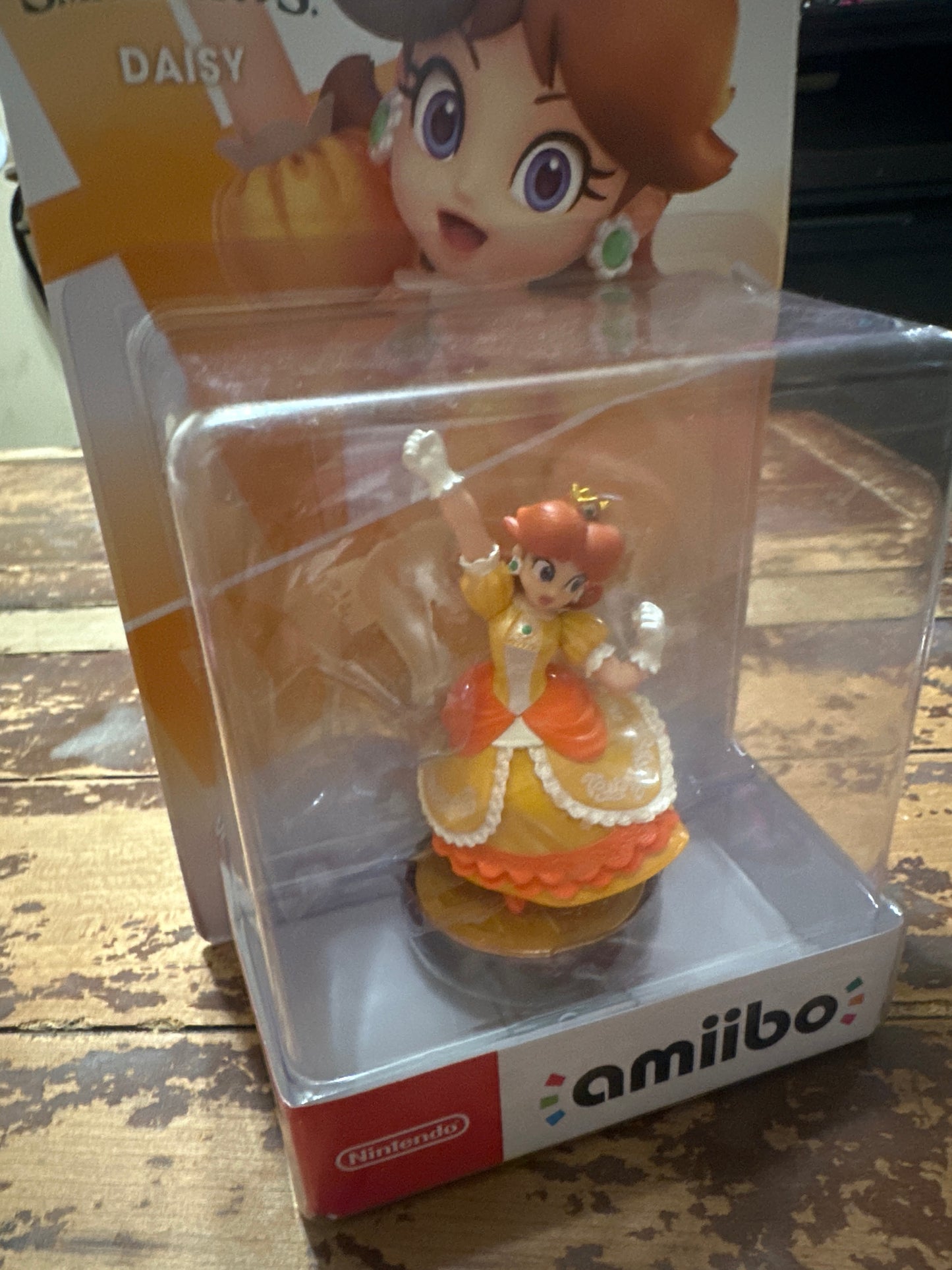 Daisy amiibo